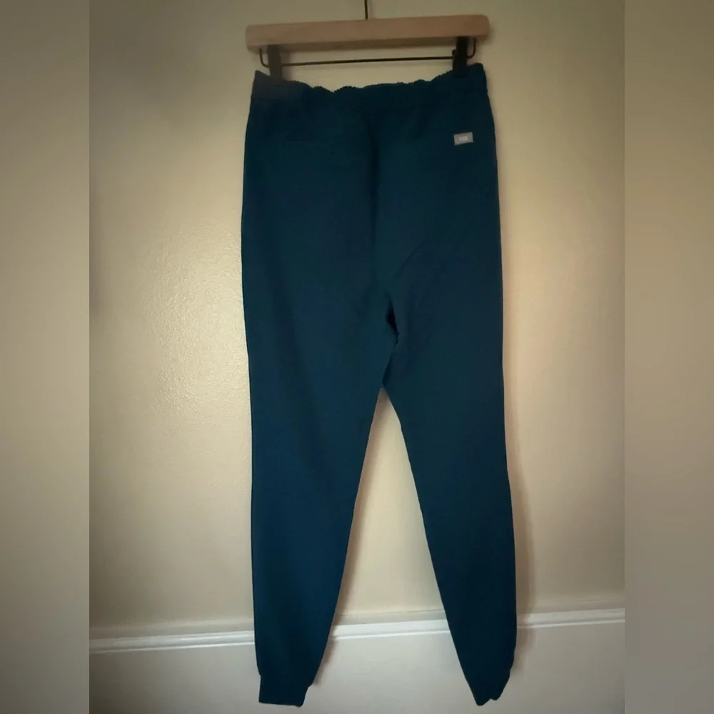 FIGS Tansen Slim Joggers